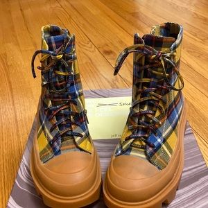 NWT Jeffrey Campbell yellow plaid honey booties.